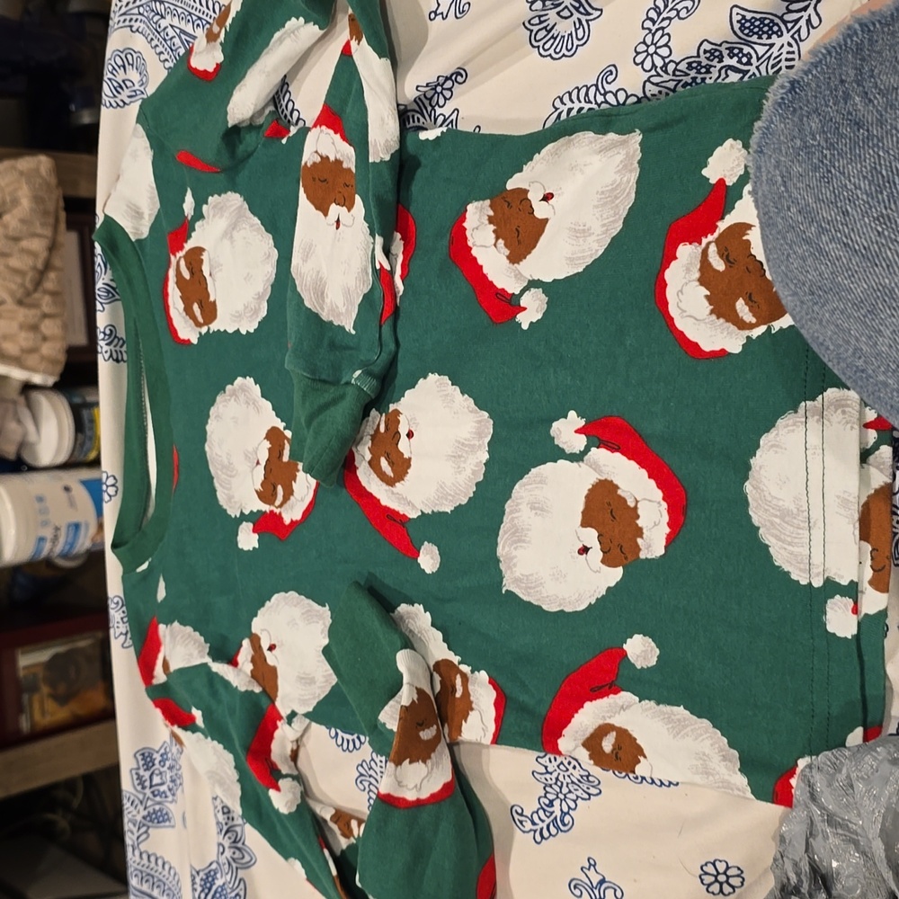 ❤️10/$10 Nwot carter's sleep top christmas